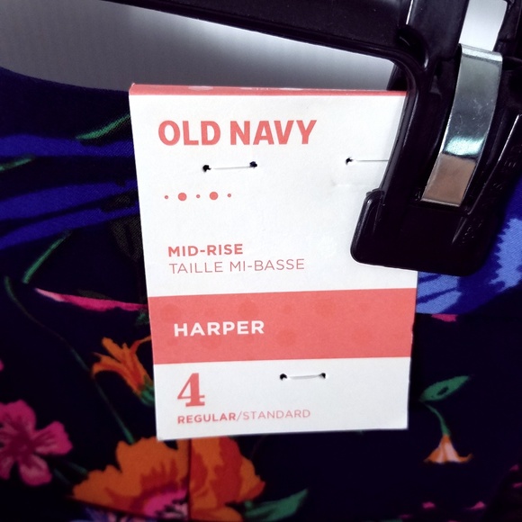 Old Navy Harper Mid Rise Floral Ankle Pants - Picture 6 of 7